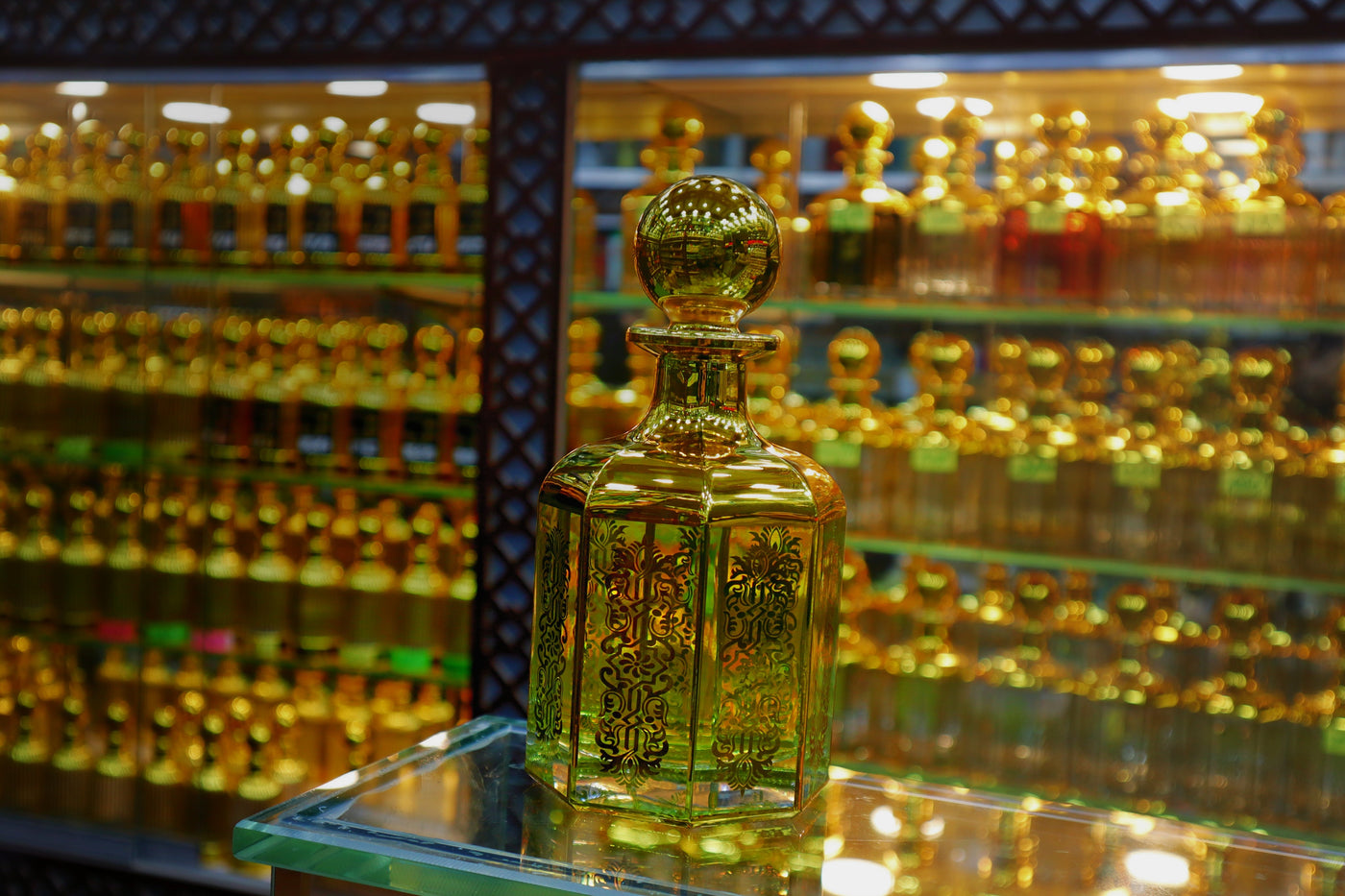 oud abiyadh